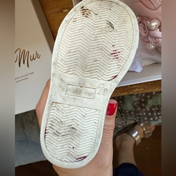 Tina Mur Toddler shoes size 5 pink fancy sneaker’s - Picture 3 of 6